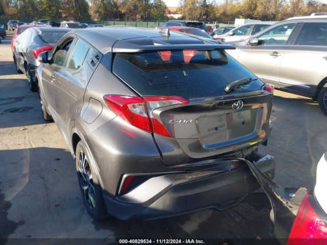 NMTKHMBX4JR033597 Toyota C-HR XLE