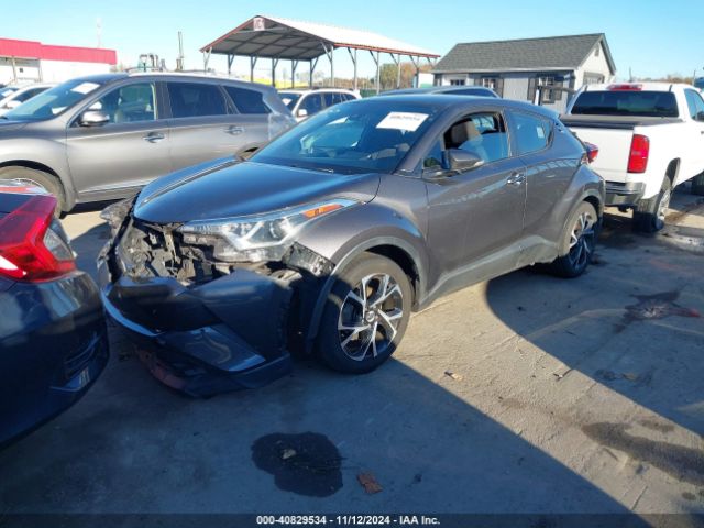 NMTKHMBX4JR033597 Toyota C-HR XLE