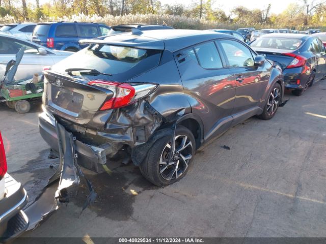 NMTKHMBX4JR033597 Toyota C-HR XLE