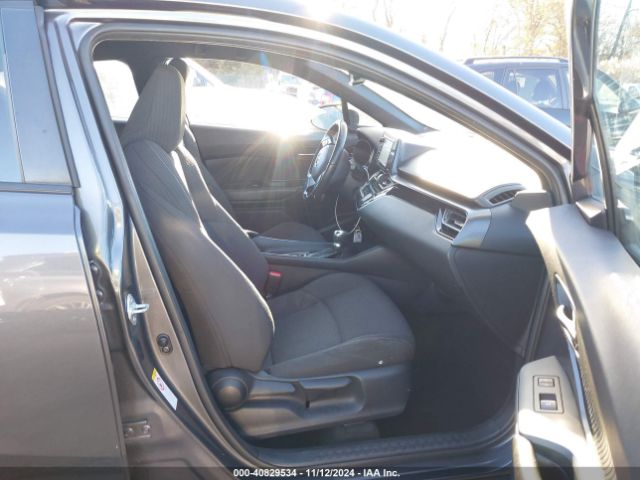NMTKHMBX4JR033597 Toyota C-HR XLE