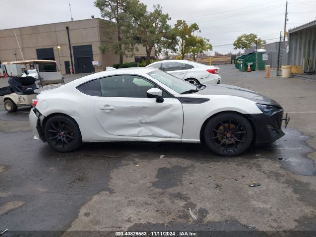 JF1ZNAA11G9704421 Scion FR-S