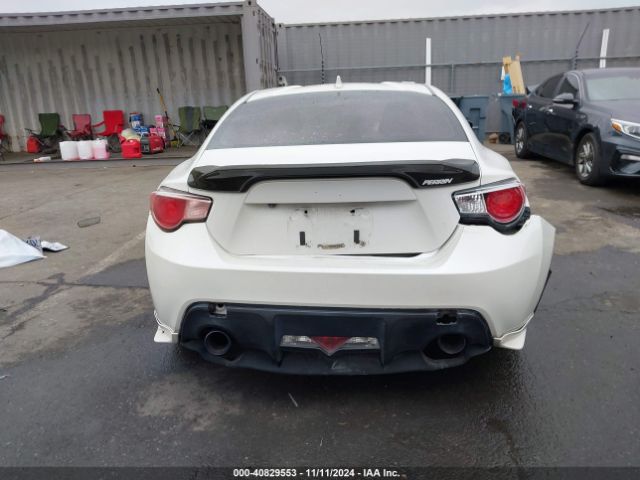 JF1ZNAA11G9704421 Scion FR-S