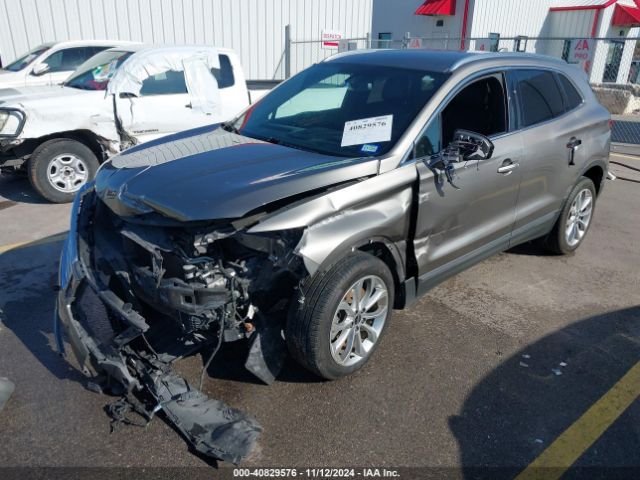 5LMCJ2C97GUJ20325 Lincoln MKC SELECT