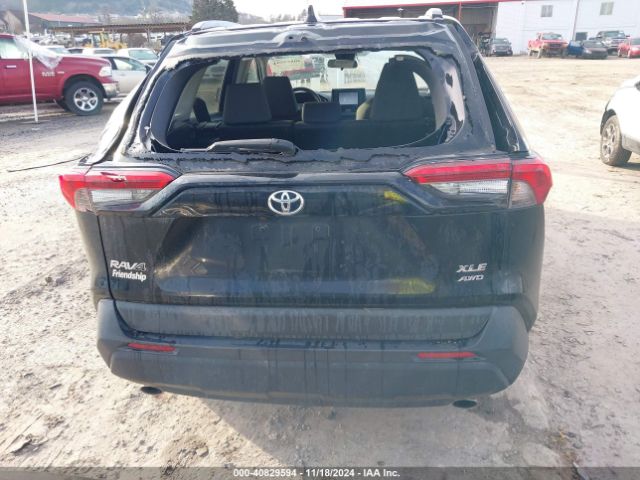 2T3P1RFV1MC190557 Toyota Rav4 Xle