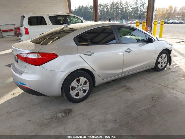 KIA FORTE LX 2016 KNAFK4A6XG5549388 Image 4