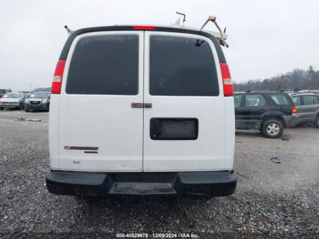 1GCWGFCAXE1176889 Chevrolet Express 2500 Work Van