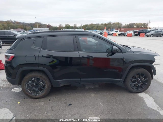 3C4NJDBB2NT194243 Jeep Compass Altitude 4x4