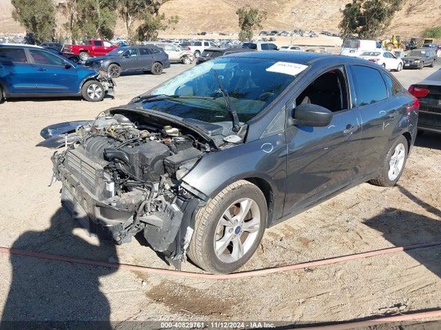 Ford FOCUS S 2017 1FADP3E21HL319366 Image 2