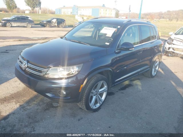 WVGBV7AX2GW609821 Volkswagen Tiguan R-line