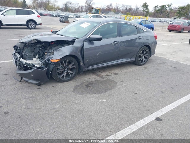 2HGFC2F81KH594527 Honda Civic Sport
