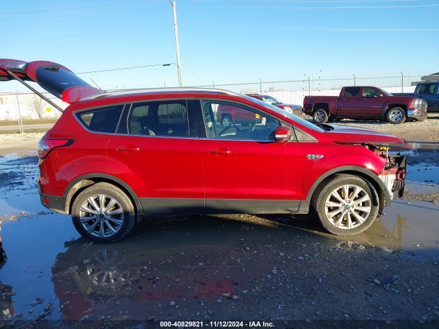 Ford Escape Titanium 2018 1FMCU9J90JUD16457 Image 13