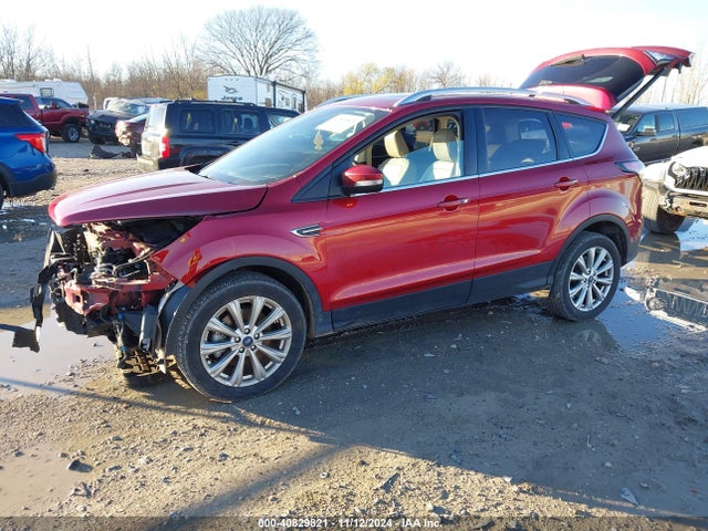 Ford Escape Titanium 2018 1FMCU9J90JUD16457 Image 2