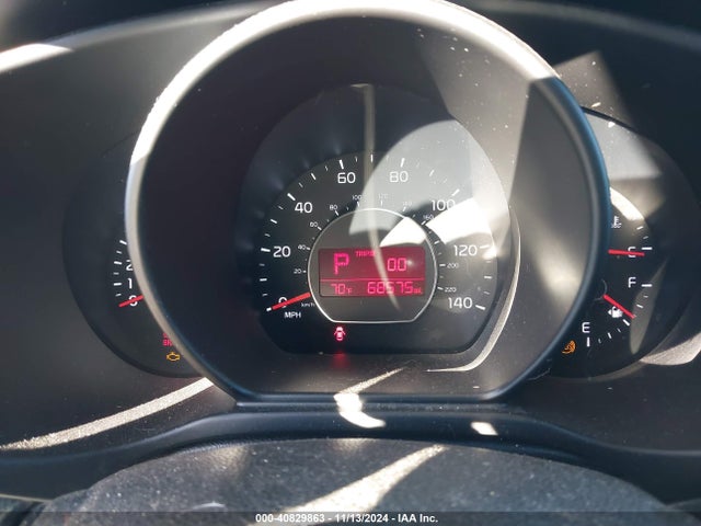 KIA SOUL + 2016 KNDJP3A53G7364863 Image 7