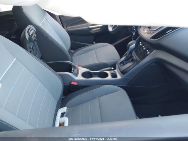 1FMCU0GX3EUB95401 Ford ESCAPE SE