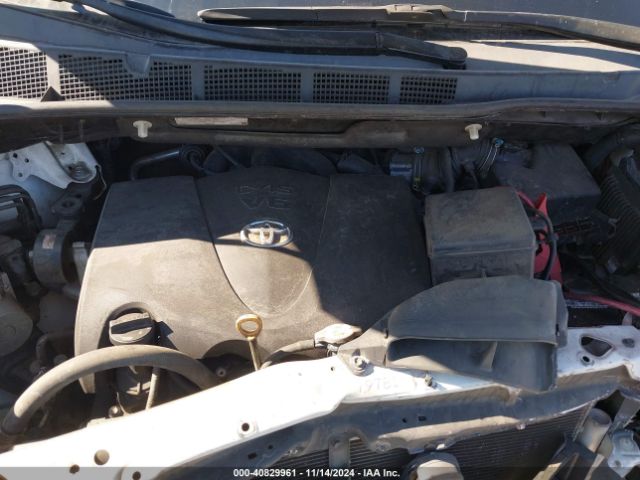 5TDZZ3DC3HS870546 Toyota Sienna L 7 Passenger