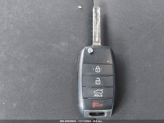 KIA Soul 2017 KNDJN2A20H7424086 Image 11