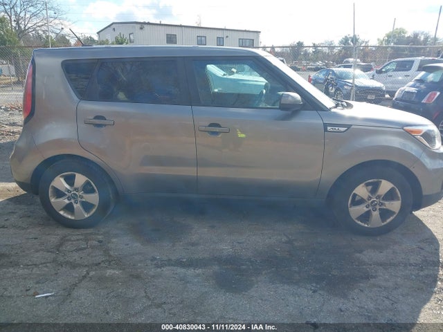 KIA Soul 2017 KNDJN2A20H7424086 Image 13