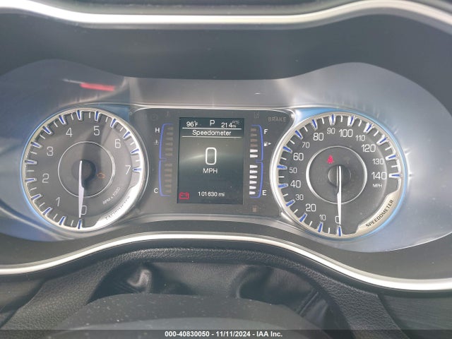 Chrysler 200 Limited 2015 1C3CCCAB7FN552908 Image 7