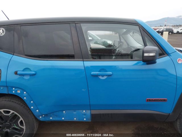 ZACCJBCT2FPC16298 Jeep Renegade Trailhawk