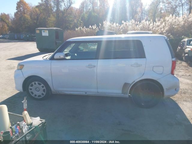 JTLZE4FE7FJ074039 Scion XB