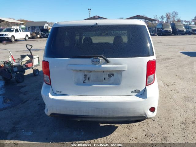 JTLZE4FE7FJ074039 Scion XB