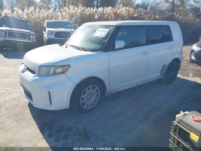 JTLZE4FE7FJ074039 Scion XB