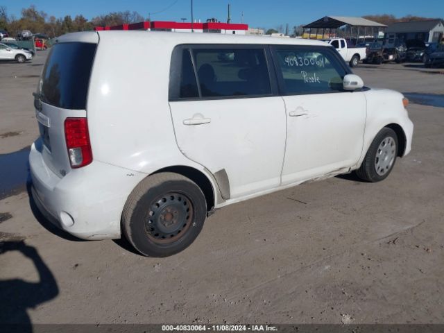 JTLZE4FE7FJ074039 Scion XB