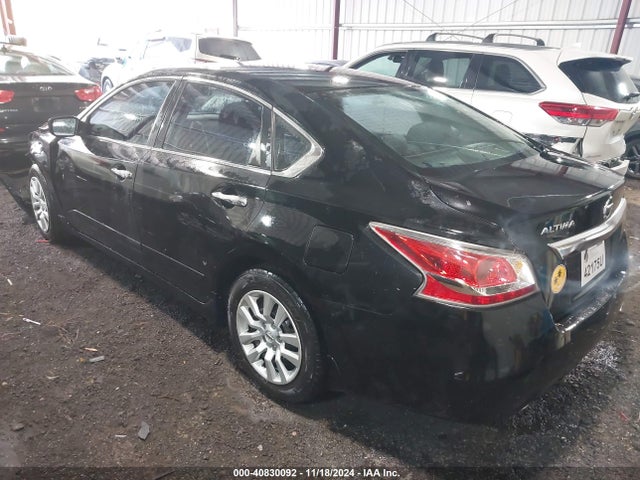 Nissan Altima 2.5 S 2015 1N4AL3AP7FC579445 Image 3