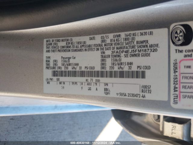 3FADP4EJ5FM187320 Ford FIESTA SE
