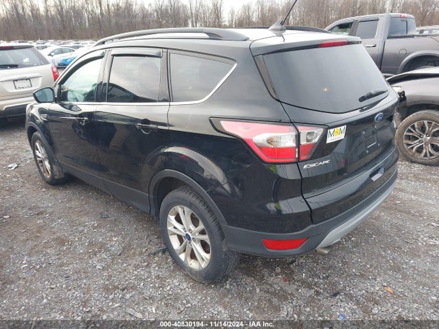 Ford ESCAPE SE 2018 1FMCU9GD8JUA01367 Image 3