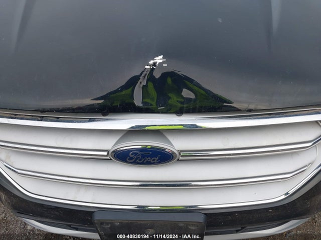 Ford ESCAPE SE 2018 1FMCU9GD8JUA01367 Image 6