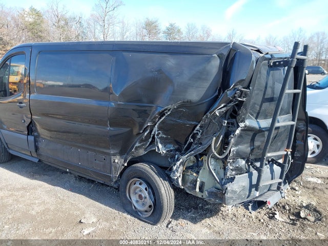 Ford Transit-150 2015 1FTYE1YM8FKB13046 Image 6
