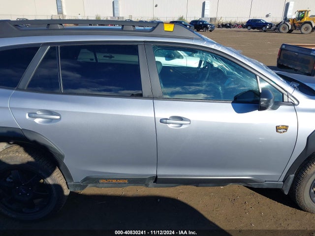 40830241 :رقم المزاد ، 4S4BTGUD7R3236500 vin ، 2024 Subaru Outback Wilderness مزاد بيع