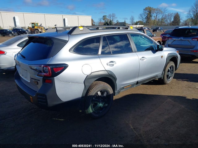 40830241 :رقم المزاد ، 4S4BTGUD7R3236500 vin ، 2024 Subaru Outback Wilderness مزاد بيع