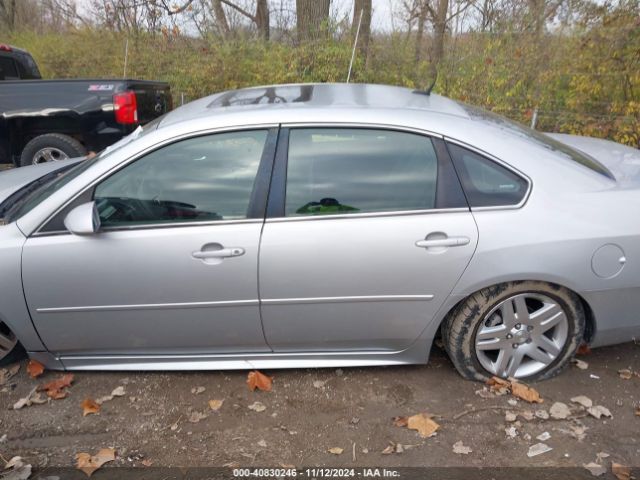 2G1WB5E3XF1106112 Chevrolet Impala Limited Lt