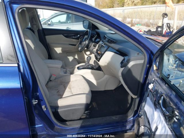JN1BJ1CR6KW329049 Nissan Rogue Sport Sv