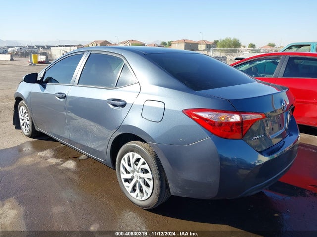Toyota COROLLA LE 2017 2T1BURHE9HC813758 Image 3