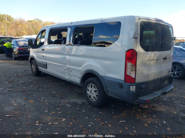 1FBZX2ZMXFKA20570 Ford Transit-350 Xlt