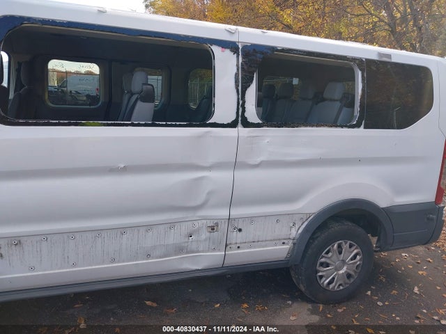 1FBZX2ZMXFKA20570 Ford Transit-350 Xlt
