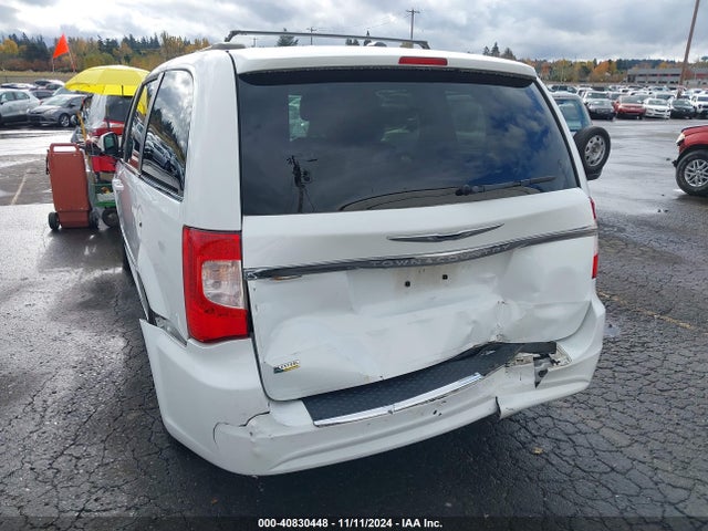 2C4RC1BG0ER306921 Chrysler Town & Country Touring