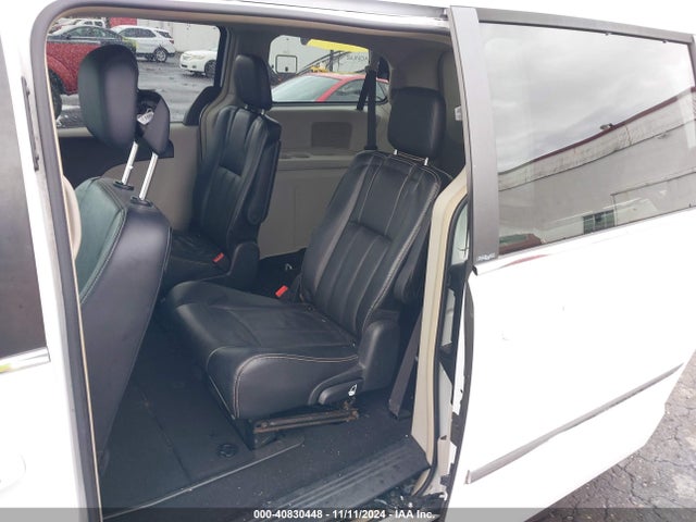 2C4RC1BG0ER306921 Chrysler Town & Country Touring