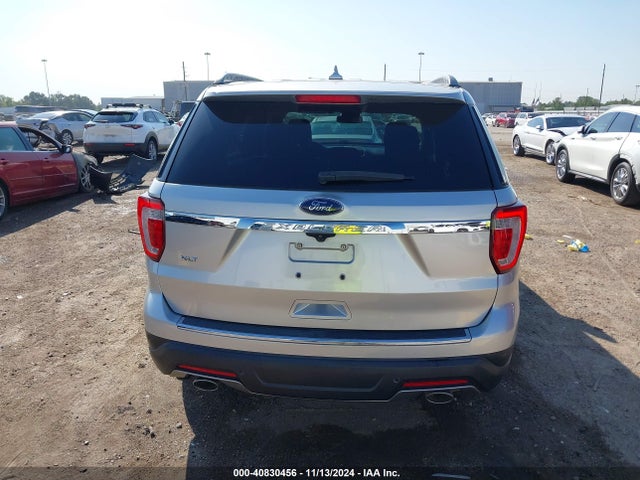 Ford EXPLORER XLT 2018 1FM5K7D87JGA35387 Image 16