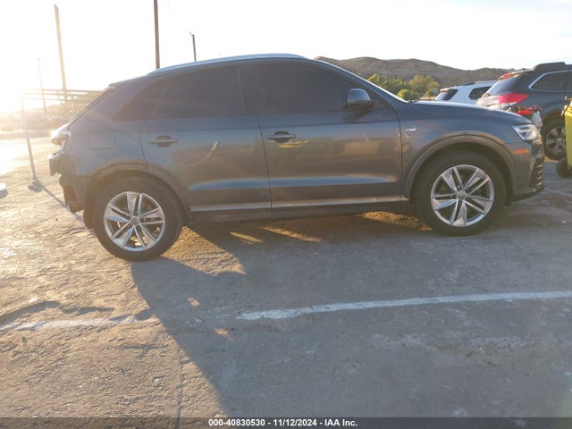 WA1BCCFS7JR004242 Audi Q3 2.0t Premium/2.0t Sport Premium