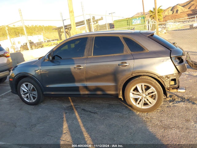 WA1BCCFS7JR004242 Audi Q3 2.0t Premium/2.0t Sport Premium