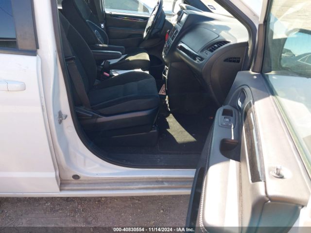 2C4RDGBG6KR704209 Dodge Grand Caravan Se Plus