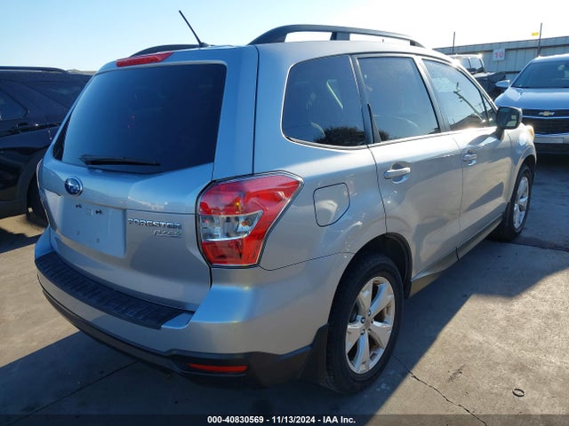 Subaru Forester 2.5i Premium 2015 JF2SJADC0FH402788 Image 4
