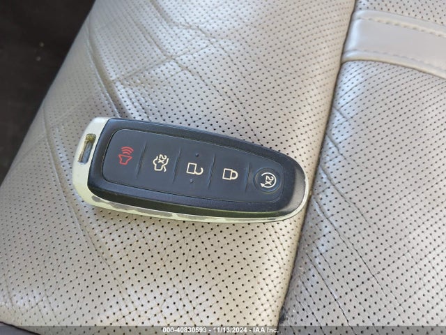 5LMJJ3JT1FEJ04769 Lincoln NAVIGATOR L