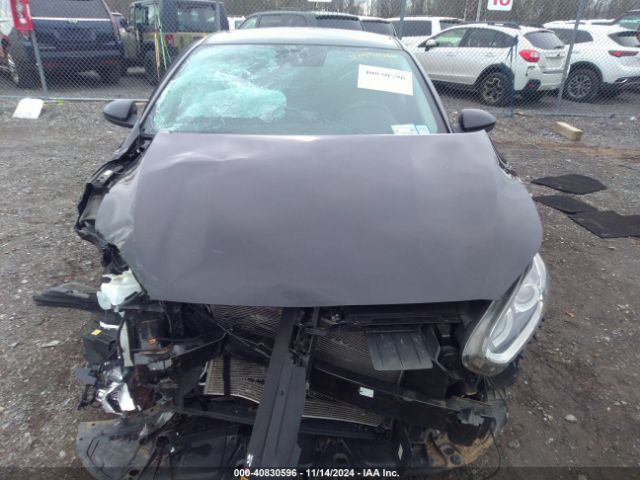 3KPF24AD5LE144720 KIA Forte Lxs