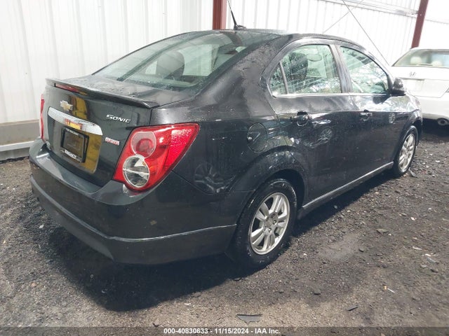 Chevrolet Sonic Rs Auto 2014 1G1JG5SB6E4209683 Image 4