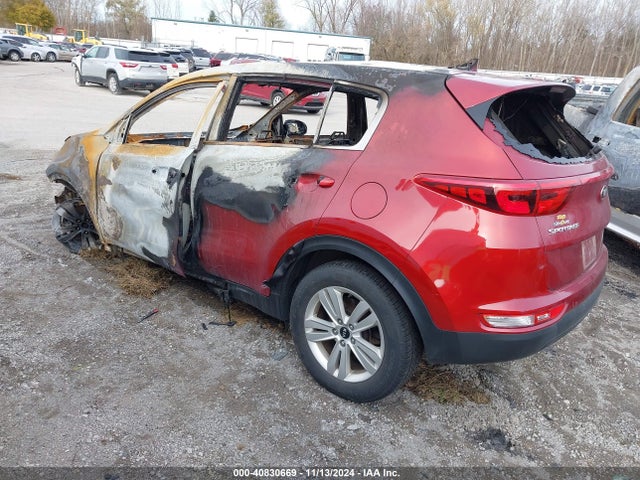 KNDPMCAC1H7185661 KIA Sportage Lx